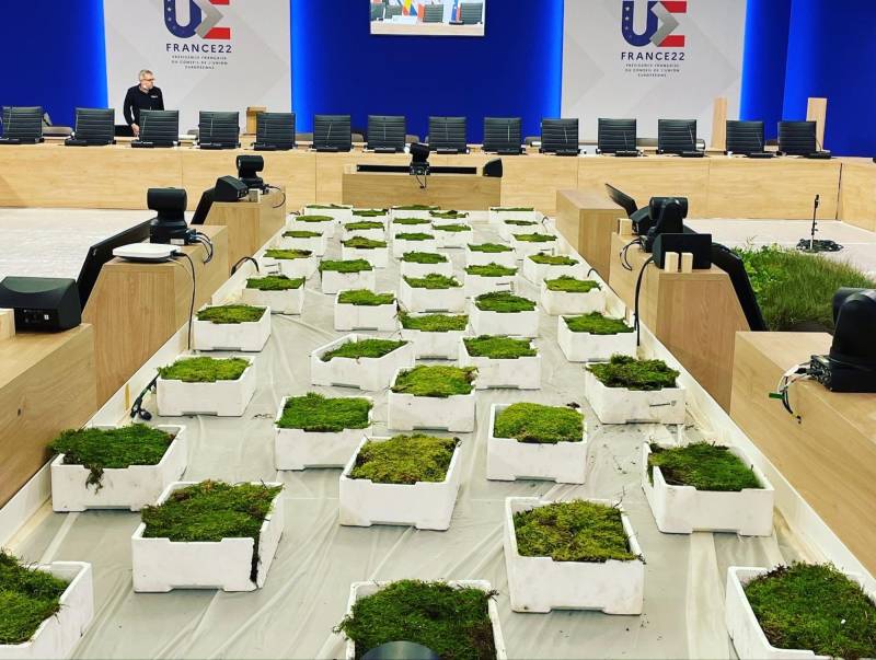 Location et mise en place de plantes pour le conseil de l'Union Europeene à Paris