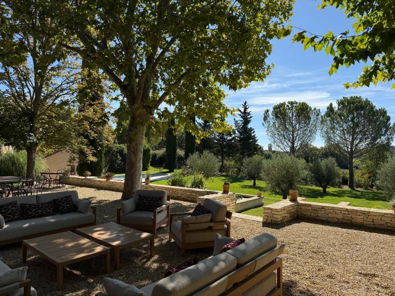 Entretien de domaine par un paysagiste à Puyricard
