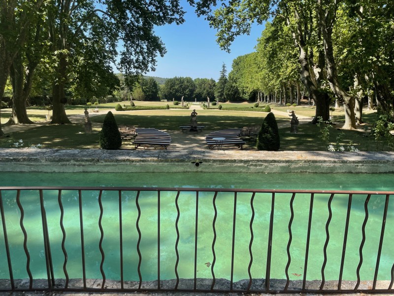 Entretien de jardin pour Hôtel, château, domaine à Marseille